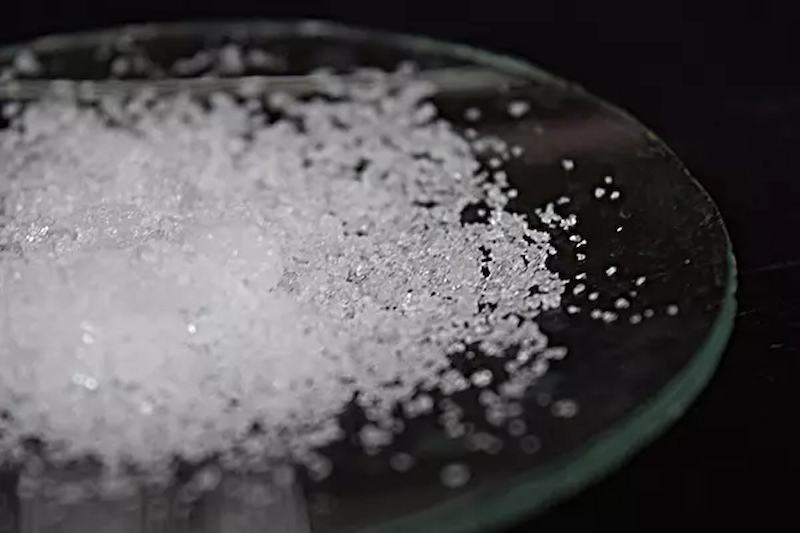 Tìm hiểu tính chất vật lý của muối nitrat.  (Ảnh: Sưu tầm Internet)