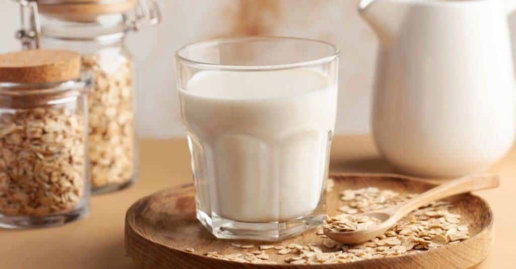 Sữa ngũ cốc dinh dưỡng: Ưu – nhược điểm và 7+ loại sữa phổ biến hàng đầu